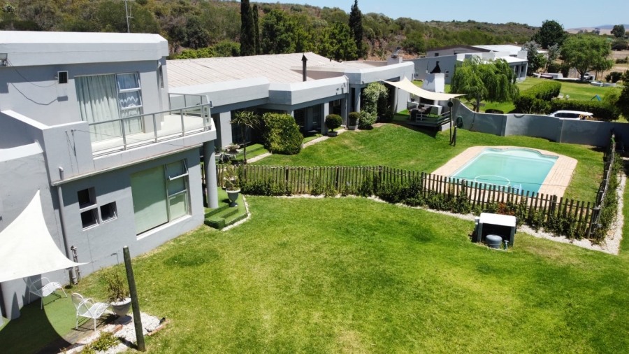 4 Bedroom Property for Sale in Riversdale Rural Western Cape